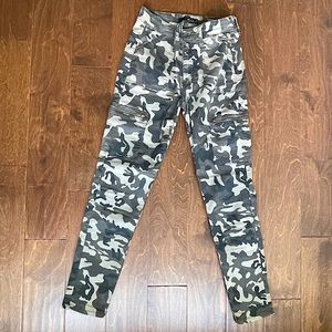 Camo Cargo Style Skinny Jeans